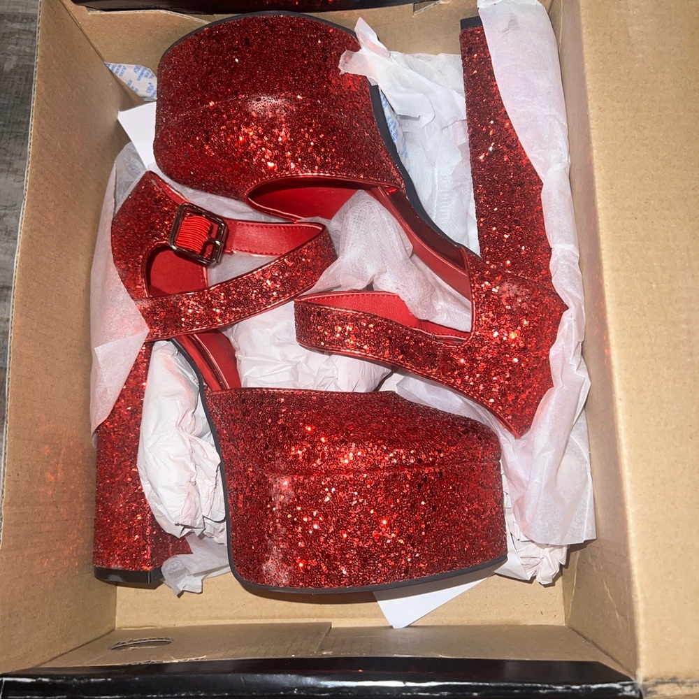 Red Fashion Nova Sparkle Heels Size 8. NEVER WORN